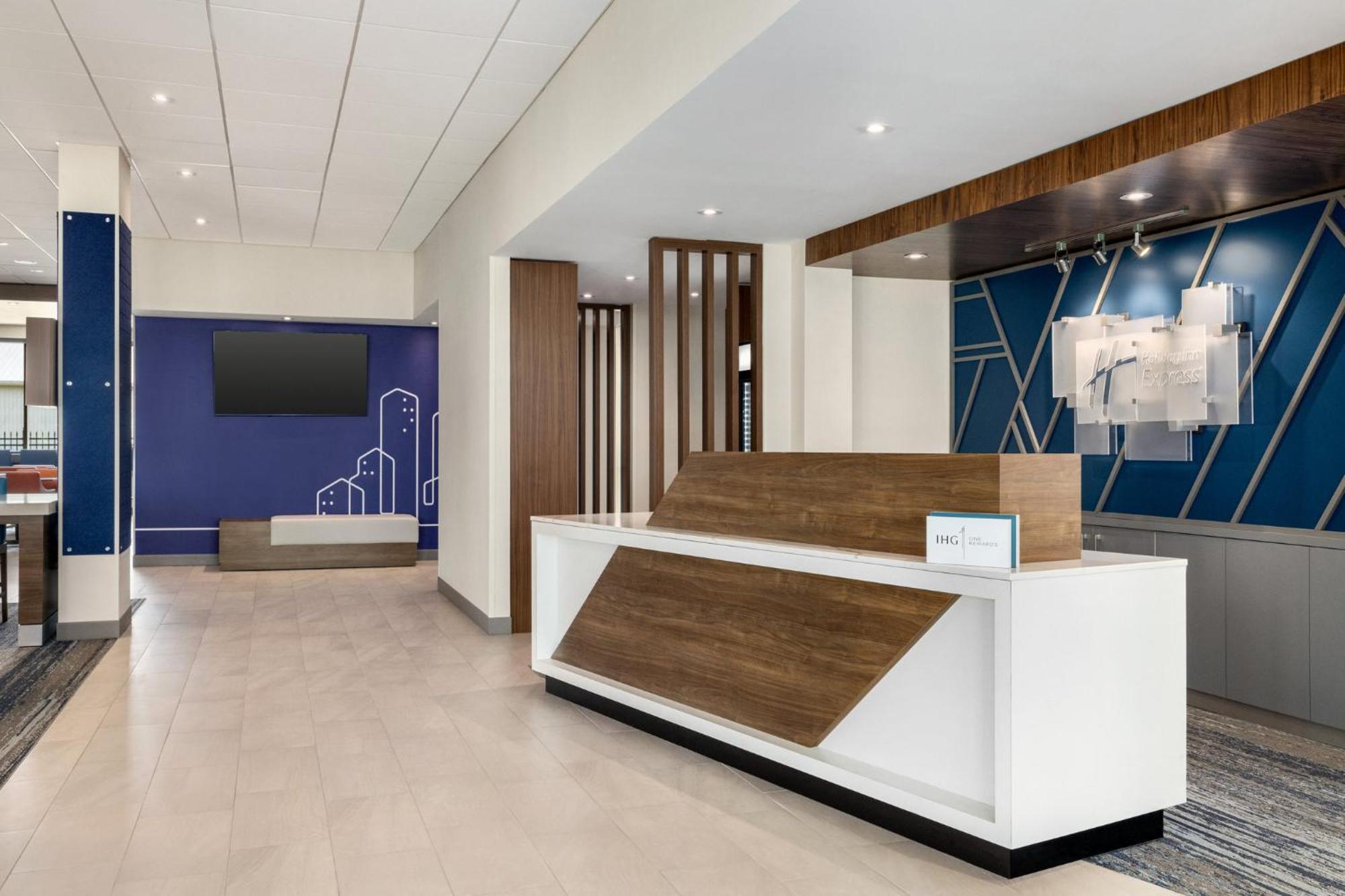 Holiday Inn Express - Strathroy By Ihg Extérieur photo