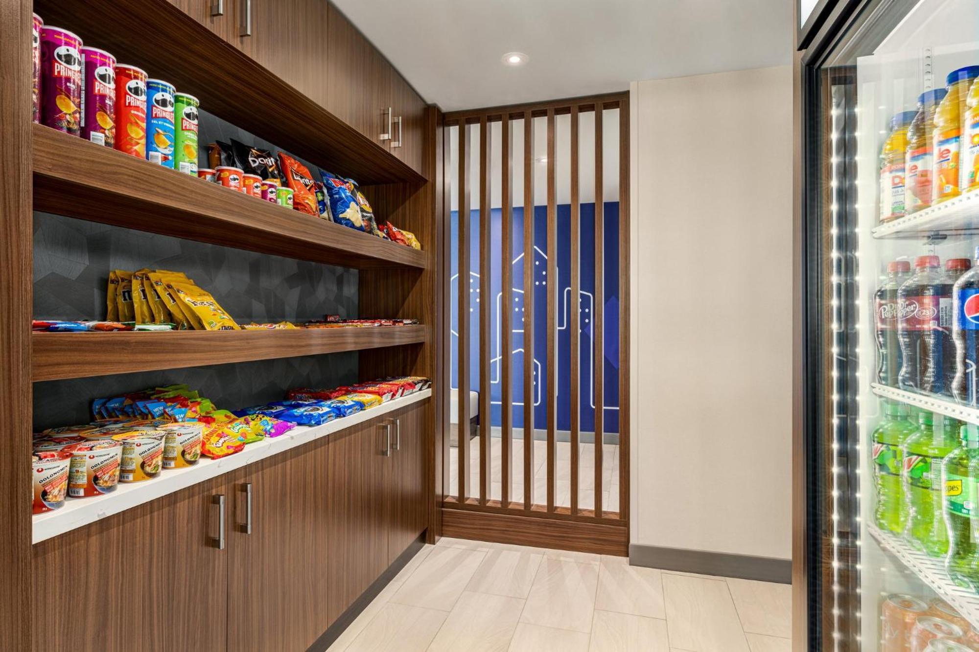Holiday Inn Express - Strathroy By Ihg Extérieur photo