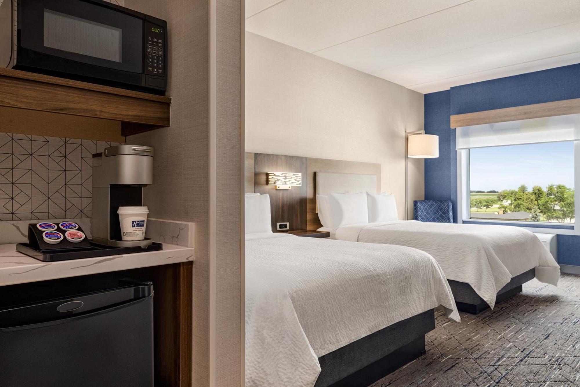 Holiday Inn Express - Strathroy By Ihg Extérieur photo